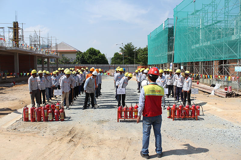 Viteccons organized training exercises for fire fighting & emergency 2015