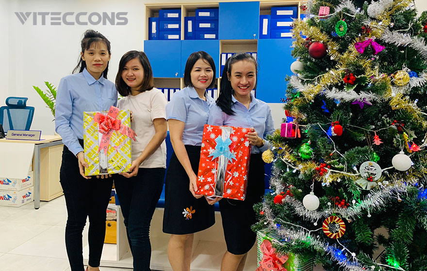 Trang hoàng lung linh chào đón Noel tại văn phòng Viteccons