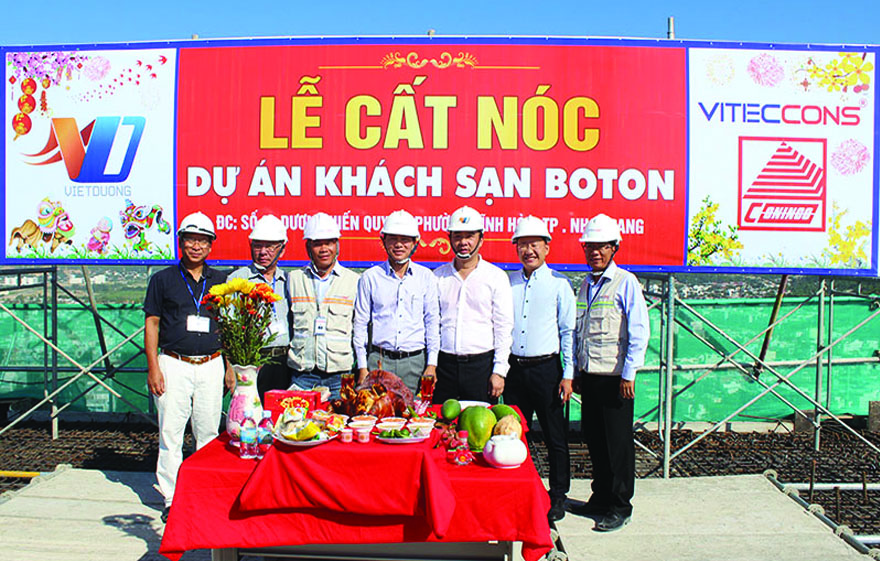 Viteccons cất nóc dự án Khách sạn Boton Nha Trang