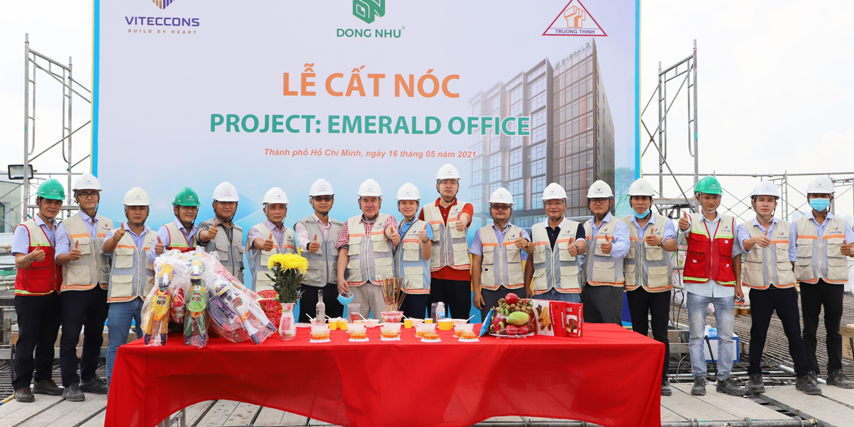 VITECCONS CẤT NÓC DỰ ÁN "NHÀ Ở KẾT HỢP VĂN PHÒNG EMERALD"