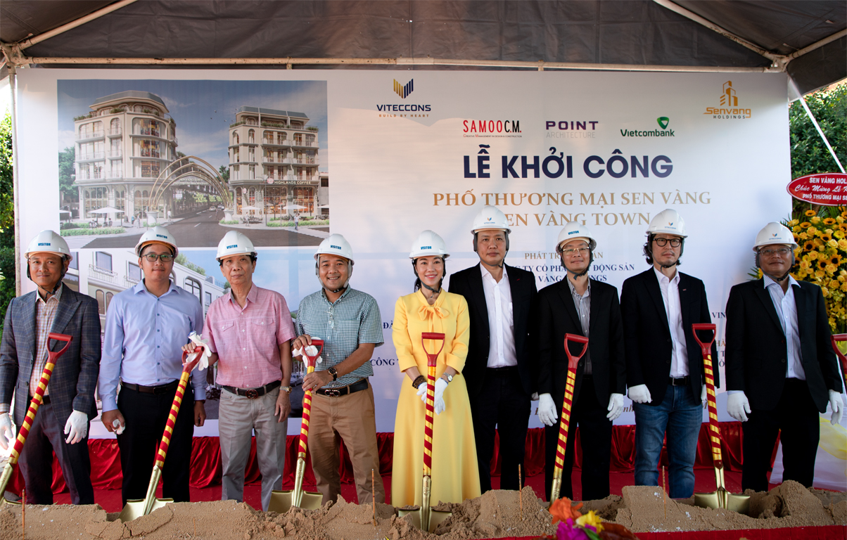 VITECCONS STARTS SEN VANG COMMERCIAL STREET - SEN VANG TOWN