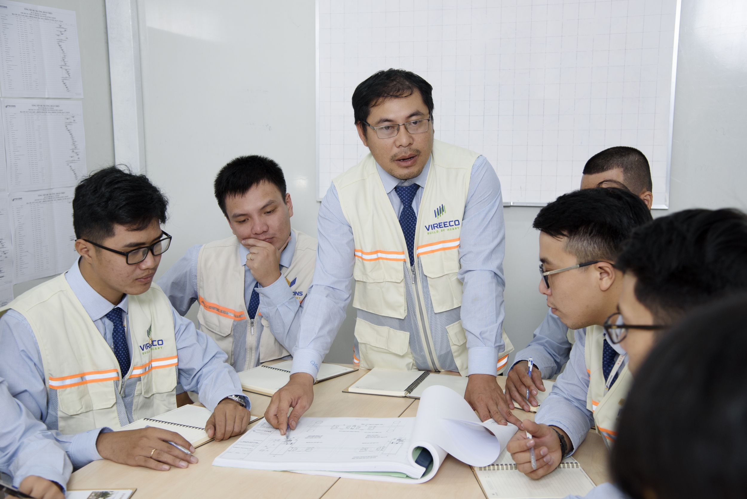 CHỈ HUY TRƯỞNG MEP